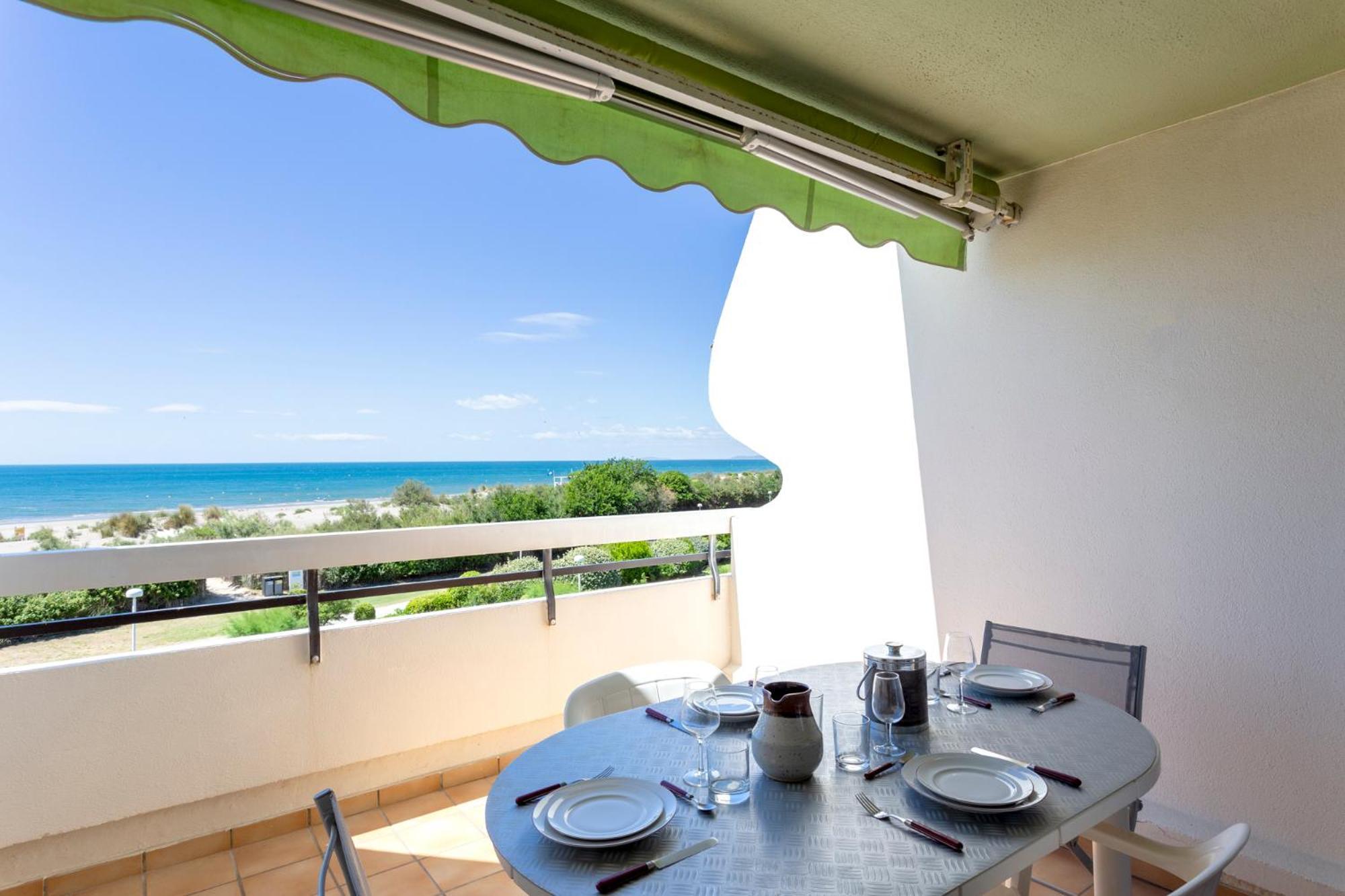 Chez Fabienne - Superbe Appartement Avec Vue Sur La Mer Et Parking La Grande-Motte Exterior photo
